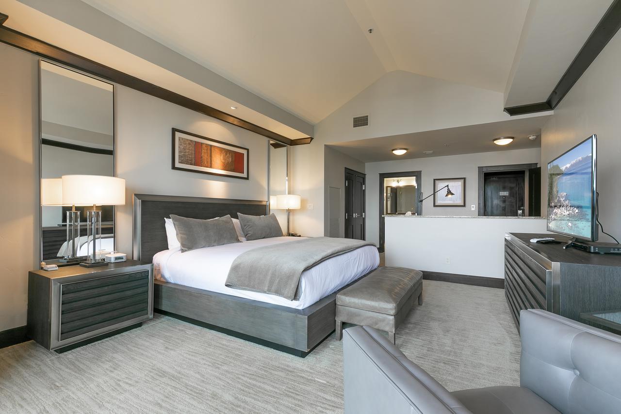 คอนสเตลเลชั่น เรสซิเดนซ์ Hotel ทรักกี ภายนอก รูปภาพ